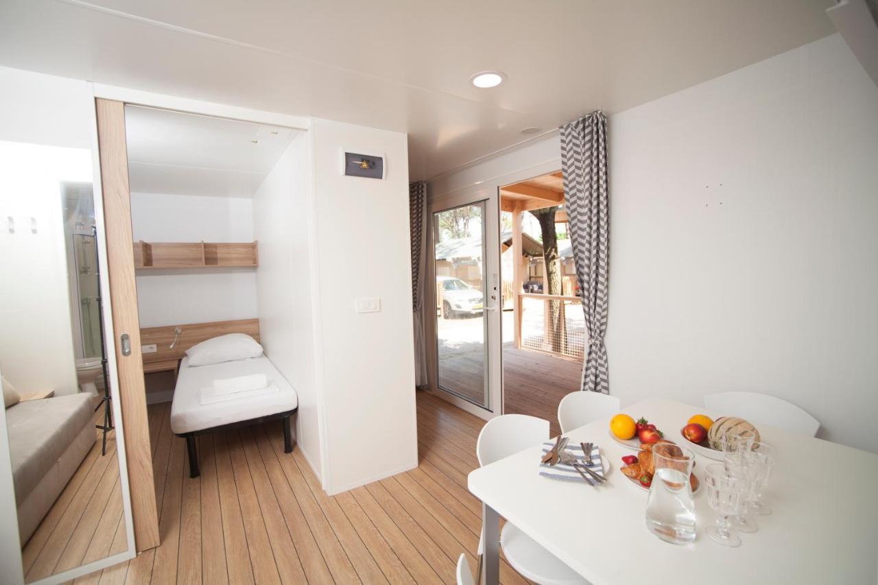Mediteran Travel Mobile Homes In Camping Terme Catez Brežice Esterno foto