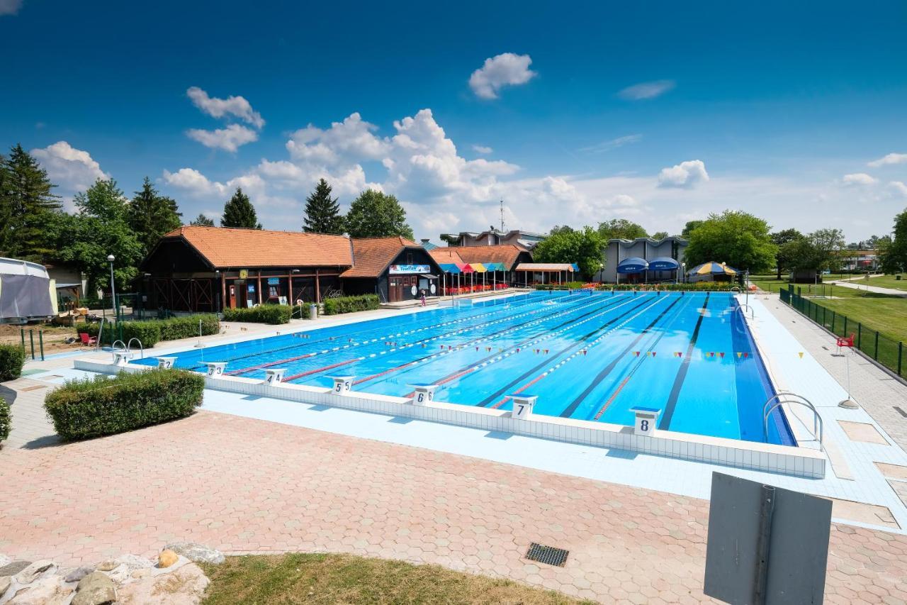 Mediteran Travel Mobile Homes In Camping Terme Catez Brežice Esterno foto