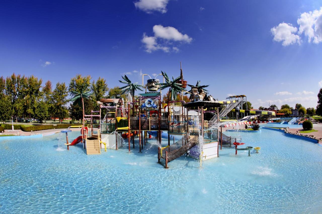 Mediteran Travel Mobile Homes In Camping Terme Catez Brežice Esterno foto
